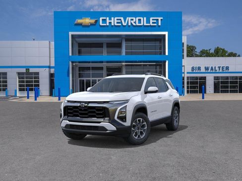 New 2026 Chevrolet Equinox ACTIV w/ Convenience Package III AWD/4WD image 8