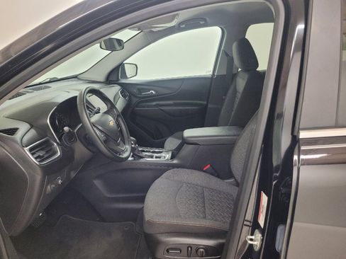 Used 2024 Chevrolet Equinox LT image 17