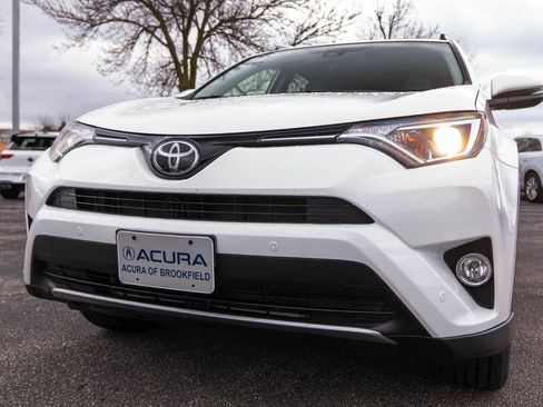 Used 2017 Toyota RAV4 XLE image 15