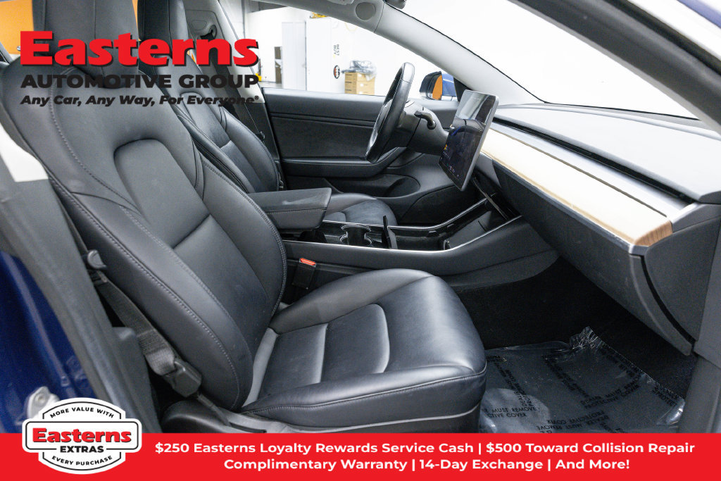 Used 2018 Tesla Model 3 Long Range RWD image 19