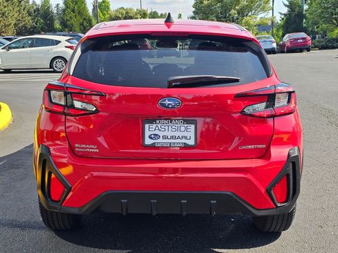 Used 2024 Subaru Crosstrek 2.0i AWD/4WD image 6