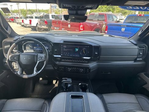 Used 2022 Chevrolet Silverado 1500 ZR2 w/ Technology Package AWD/4WD image 17
