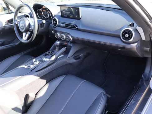 Used 2024 MAZDA MX-5 Miata RF Grand Touring image 18