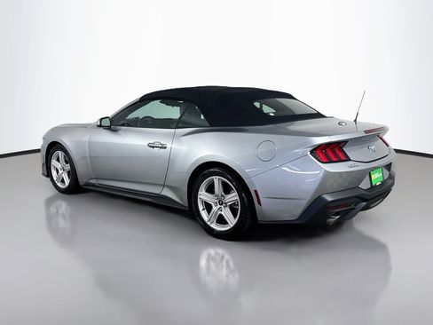 Used 2026 Ford Mustang Premium RWD image 7