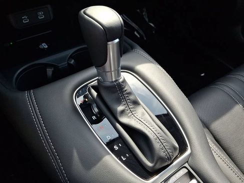 Certified 2026 Honda HR-V EX-L image 15