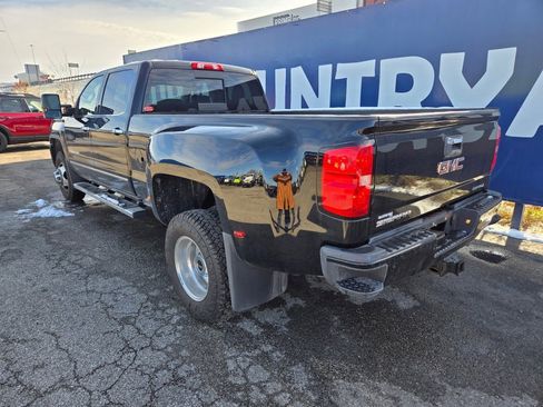 Used 2015 GMC Sierra 3500 Denali image 5