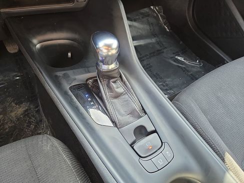 Used 2018 Toyota C-HR XLE image 27