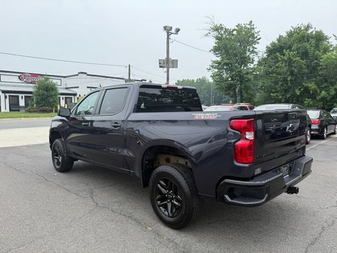 Used 2024 Chevrolet Silverado 1500 Custom Trail Boss w/ LPO, Dark Essentials Package AWD/4WD image 5