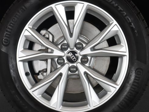 Used 2025 Audi Q3 2.0T Premium AWD/4WD image 7