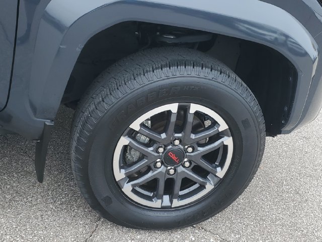 Used 2024 Toyota Tacoma TRD Sport w/ TRD Sport Upgrade Package AWD/4WD image 6