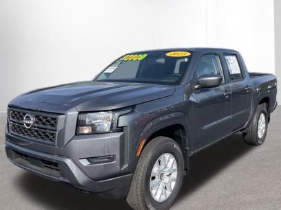 Used 2023 Nissan Frontier SV w/ Tow Package