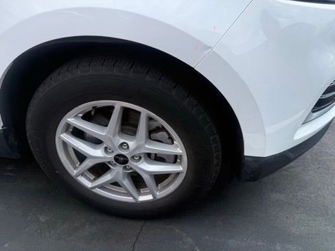 Used 2024 Ford Edge SEL image 4