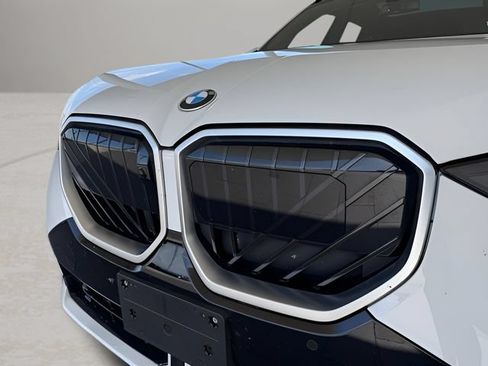 Used 2025 BMW X3 xDrive30i AWD/4WD image 3