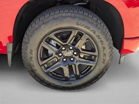 Used 2026 Chevrolet Silverado 1500 Custom w/ Turbomax Blackout Package AWD/4WD image 23