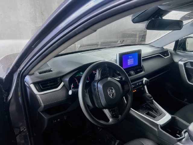 Used 2025 Toyota RAV4 LE FWD image 11