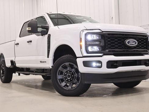 New 2026 Ford F350 XL image 36