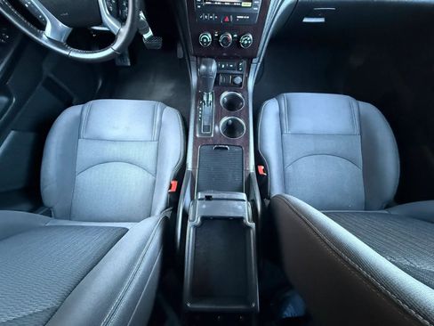 Used 2017 Chevrolet Traverse LT w/ Style and Technology Package AWD/4WD image 47