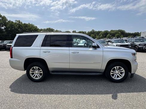 Used 2019 Chevrolet Tahoe LT AWD/4WD image 3