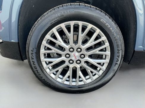 Used 2024 GMC Acadia Denali image 35