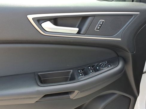 Used 2024 Ford Edge SEL AWD/4WD image 13