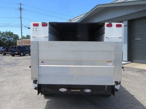 Used 2018 Ford F150 XL w/ Equipment Group 101A Mid RWD image 3