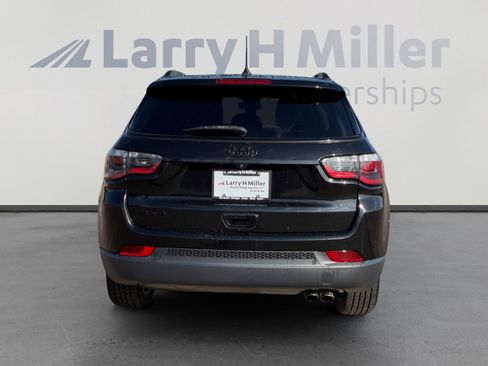 Used 2019 Jeep Compass High Altitude AWD/4WD image 5