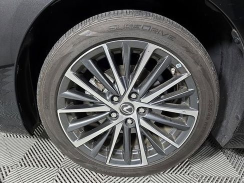 Used 2024 Lexus ES 300h 300h image 10