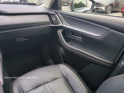 Used 2024 MAZDA CX-90 3.3 Turbo w/ Preferred Package AWD/4WD image 19