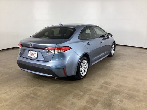 Used 2020 Toyota Corolla LE FWD image 6