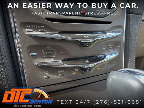 Used 2014 Lincoln MKX AWD w/ Equipment Group 101A image 23