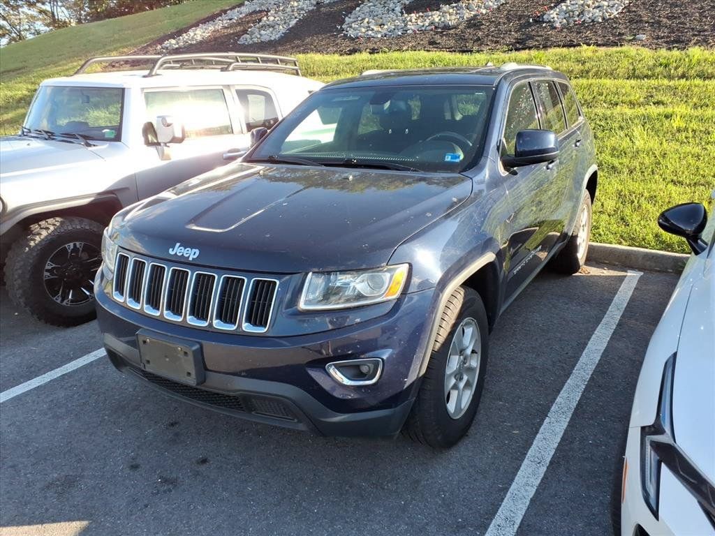Used 2014 Jeep Grand Cherokee Laredo w/ Security & Convenience Group AWD/4WD image 4