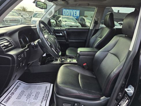 Used 2016 Toyota 4Runner Trail Premium image 9