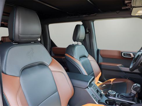 Used 2022 Ford Bronco Outer Banks image 21
