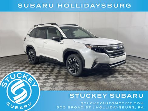 New 2025 Subaru Forester Premium image 1