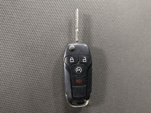 Used 2015 Ford F150 XLT w/ Equipment Group 302A Luxury image 32