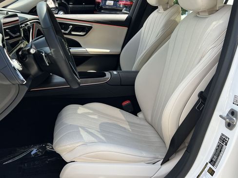 Certified 2024 Mercedes-Benz E 350 4MATIC Sedan image 18