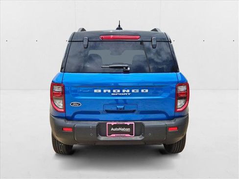 New 2025 Ford Bronco Sport Outer Banks image 8