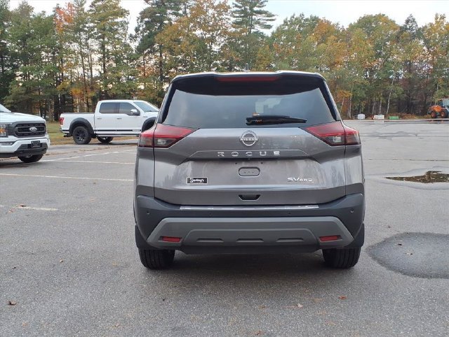 Used 2023 Nissan Rogue SV AWD/4WD image 6