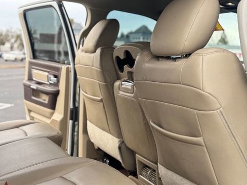 Used 2015 RAM 1500 Laramie image 9