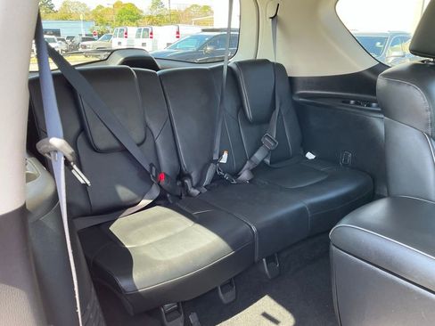 Used 2024 INFINITI QX80 Luxe image 19