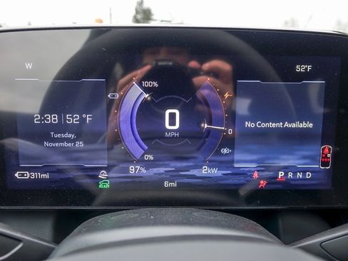 New 2026 Chevrolet Equinox EV LT image 19