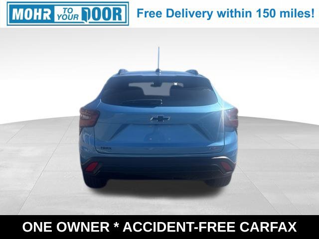 Used 2025 Chevrolet Trax RS w/ Driver Confidence Package FWD image 4