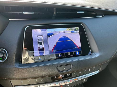 Used 2022 Cadillac XT4 Sport w/ Enhanced Visibility Package AWD/4WD image 14