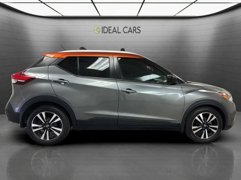 Used 2020 Nissan Kicks SV w/ Exterior Package FWD image 6