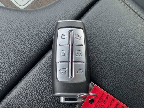 Used 2024 Genesis GV80 2.5T AWD/4WD image 35