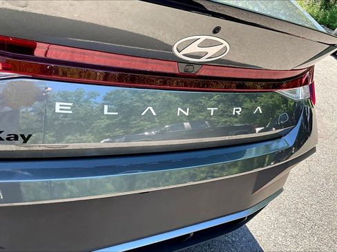 Used 2026 Hyundai Elantra Sport FWD image 15