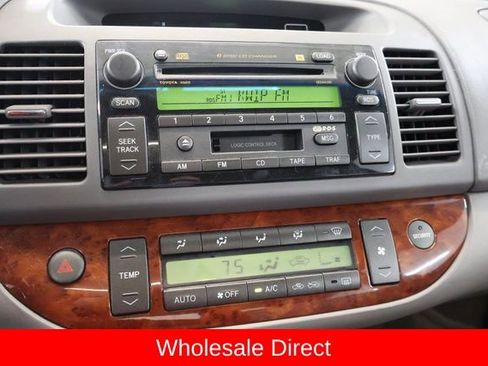 Used 2004 Toyota Camry LE image 20