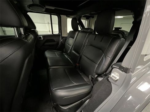 Used 2023 Jeep Wrangler Unlimited Rubicon 4xe w/ Steel Bumper Group image 25