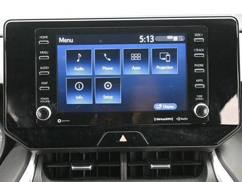 Certified 2021 Toyota Venza XLE image 28