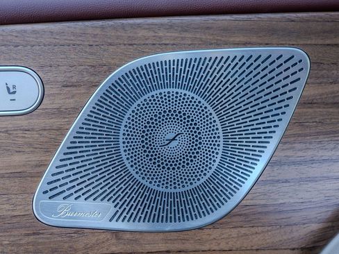 Used 2026 Mercedes-Benz Maybach GLS 600 4MATIC image 17